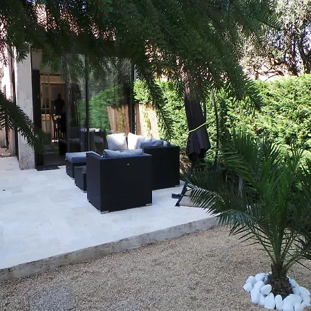 Allee Des Mimosas Apartment *